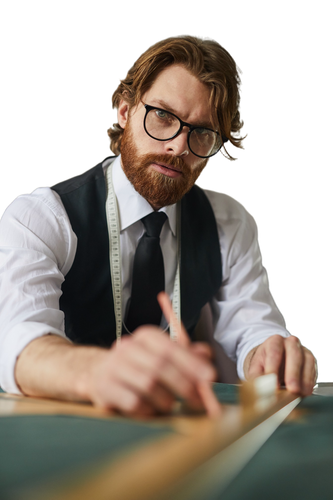 tailor working with fabric bysl738.png